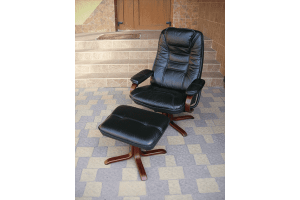 Шкіряне крісло,відпочинкове + пуфік (6142) - LvivMarket.net