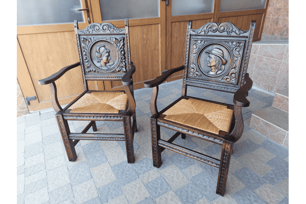 Пара антикварних крісел Bretonse (6690) - LvivMarket.net