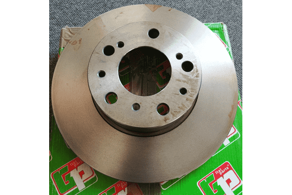 Тормозной диск передний R16 Citroen С25 (1982-1994) 424957,424956,4246N7,4246A0,4246H3,GP93500521 - LvivMarket.net
