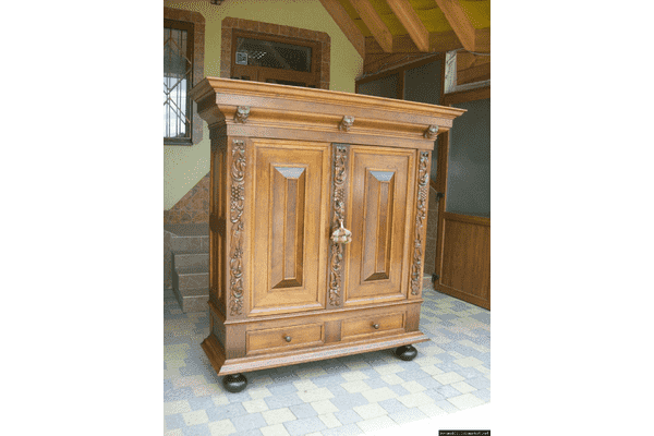 Шафа-буфет Groenlose (4333) - ЛьвівМаркет Шафа-буфет Groenlose (4333) - LvivMarket.net