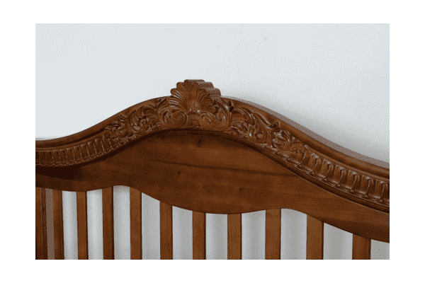 Ліжечко дитяче з різбленням - ЛьвівМаркет Ліжечко дитяче з різбленням - LvivMarket.net