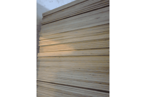 Вологостійка фанера ФК 800х630х10 мм під паркет - ЛьвівМаркет Вологостійка фанера ФК 800х630х10 мм під паркет - LvivMarket.net