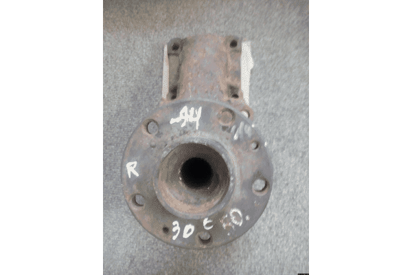 Поворотный кулак правый (цапфа) R14 Ситроен С25 / Citroen C25 (1982-1994) 330760, FE12573, H5F019BTA,04P183,70912573 - ЛьвівМаркет Поворотный кулак правый (цапфа) R14 Ситроен С25 / Citroen C25 (1982-1994) 330760, FE12573, H5F019BTA,04P183,70912573 - LvivMarket.net