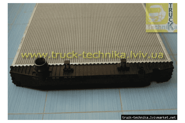 Радіатор охолодження двигуна Iveco Eurotrakker Stralis Trakker 1124*775*43 без рамки - ЛьвівМаркет Радіатор охолодження двигуна Iveco Eurotrakker Stralis Trakker 1124*775*43 без рамки - LvivMarket.net